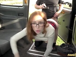 ass-booty-booty shake-glasses-redhead teen-sex